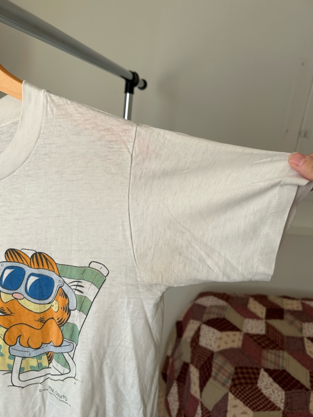 Vintage 1978 Garfield T-Shirt - Picture 6 of 10